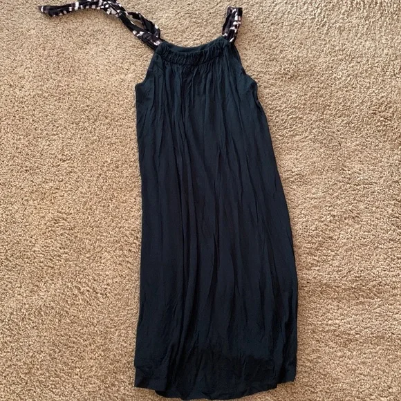 ladies black & white dresses Berylove Women Black White Graduation Dress Ruffle A Line One Shoulder Homecoming Dress, Black & White / US4